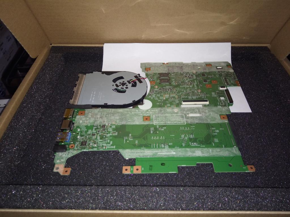 Материнская плата для ноутбука Lenovo Flex2-15 NOK i7-4510 N15S 4G(5B20G39450), оригинал