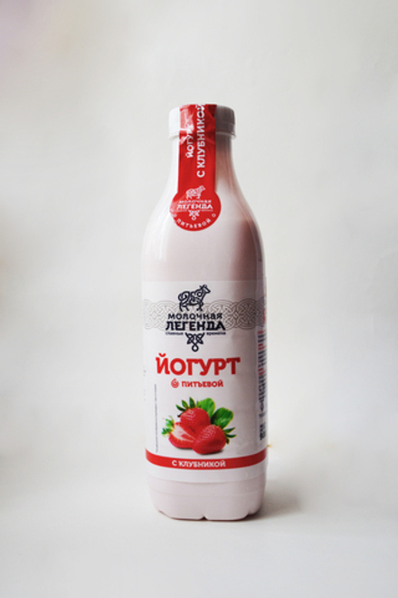 Йогурт питьевой Молочная Легенда с клубникой 0.9%, 900мл