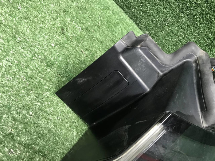 Фонарь правый внешний Chery Tiggo 8 Pro Max 22-нв