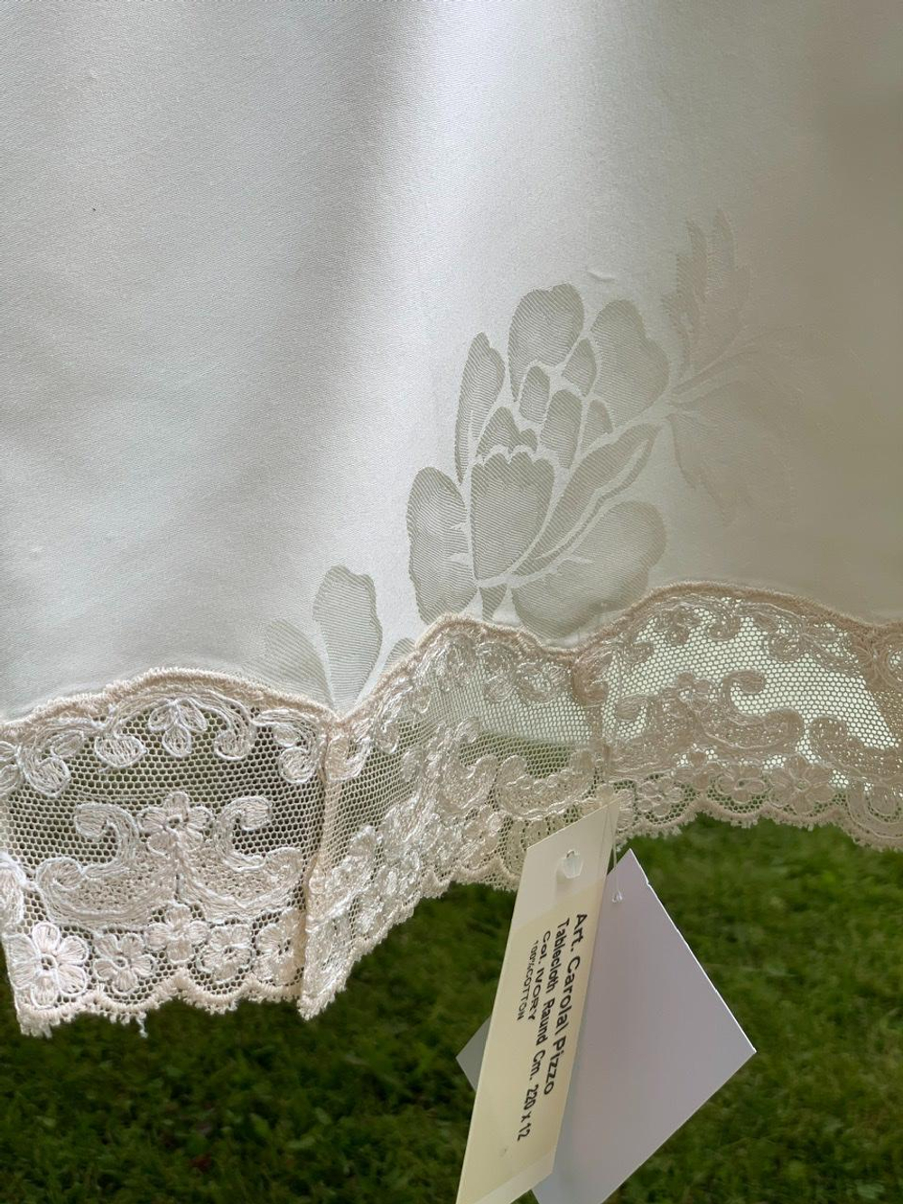 Скатерть 220 и 12 салфеток Palombella Carla Gioconda сливочные