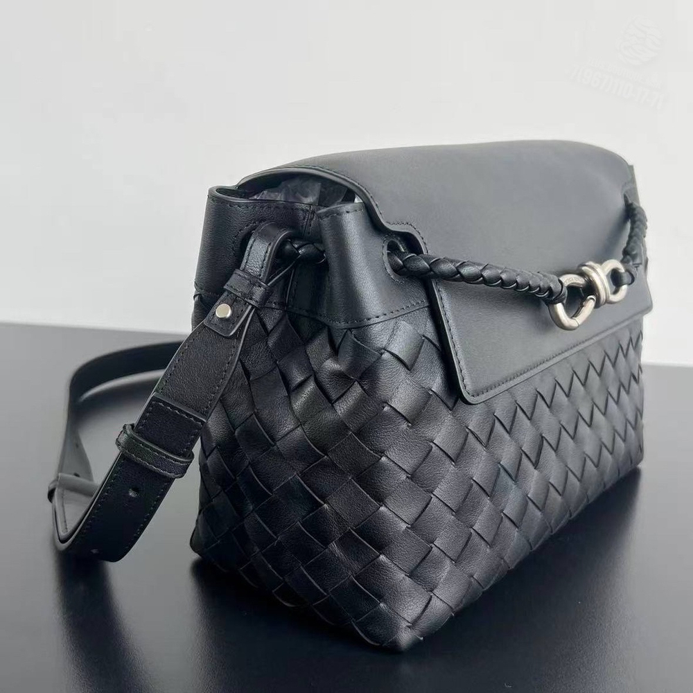 Сумка через плечо Bottega Veneta Small Andiamo