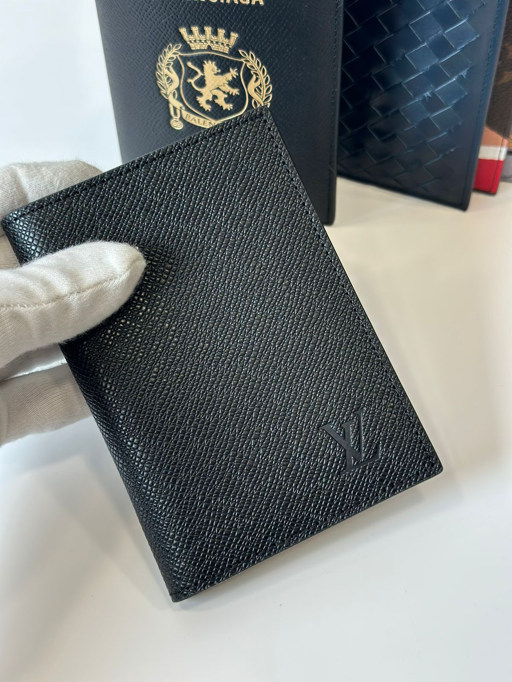 Обложка на паспорт Louis Vuitton
