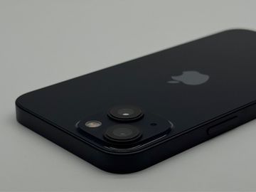 iPhone 13 128GB Midnight