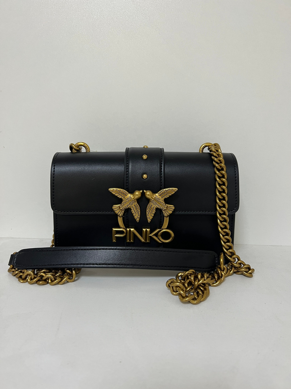 Сумка Pinko черная