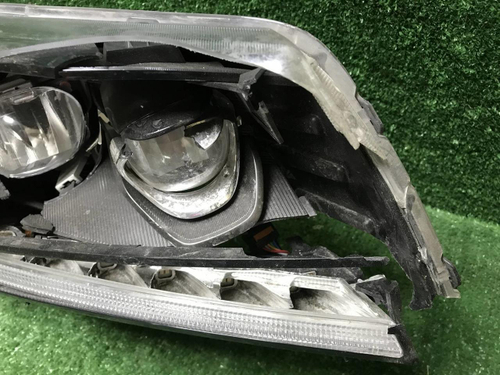 Битая Фара правая Kia Sorento 3 UM Prime 17-20 LED