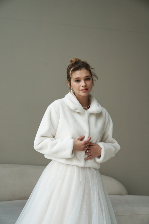 Элегантная шубка из премиального меха (эко)