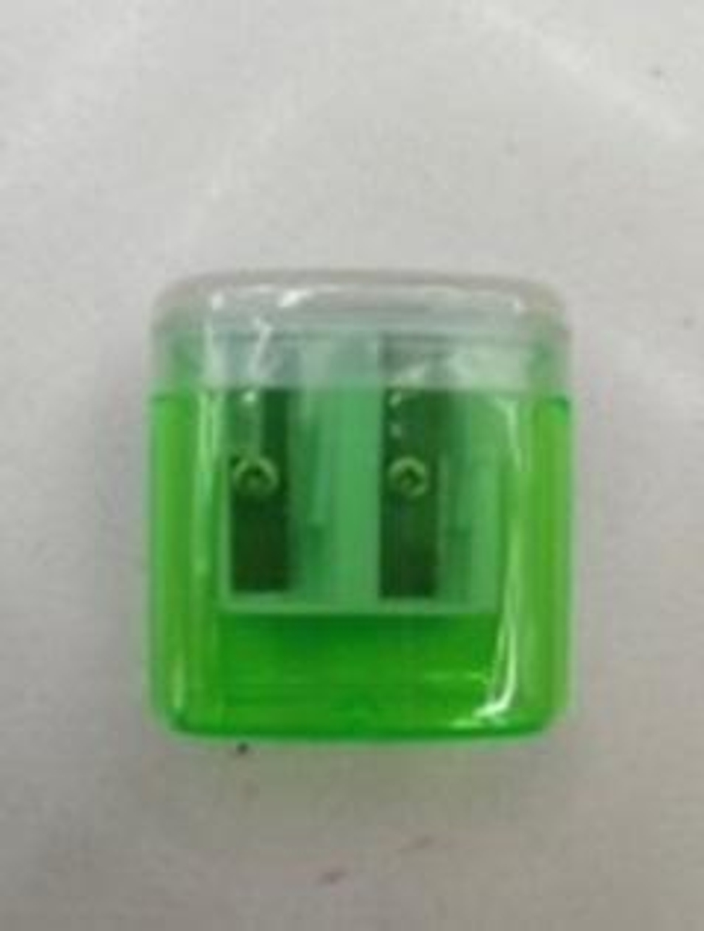 Точилка с контейнером,1отверстие,скрышкой,4*3,8*2,3см,4 цвета микс, D-608B-194