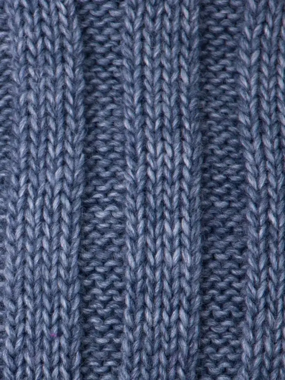 Шапка детская зимняя вязаная с помпоном и снуд