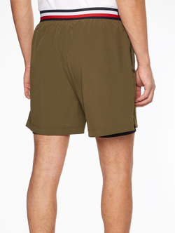 Мужские теннисные шорты Tommy Hilfiger Essentials Training 2in1 Short - зеленый