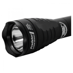 Тактический фонарь Armytek Predator V3 XP-L HI (теплый свет) — прочный корпус из авиационного алюминия с премиальным анодированием.