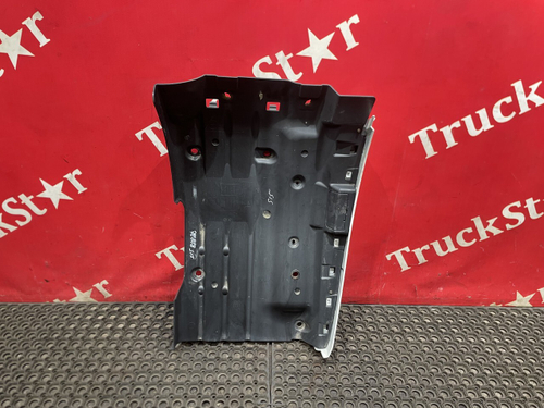 Крыло переднее правое передняя часть 2018г.