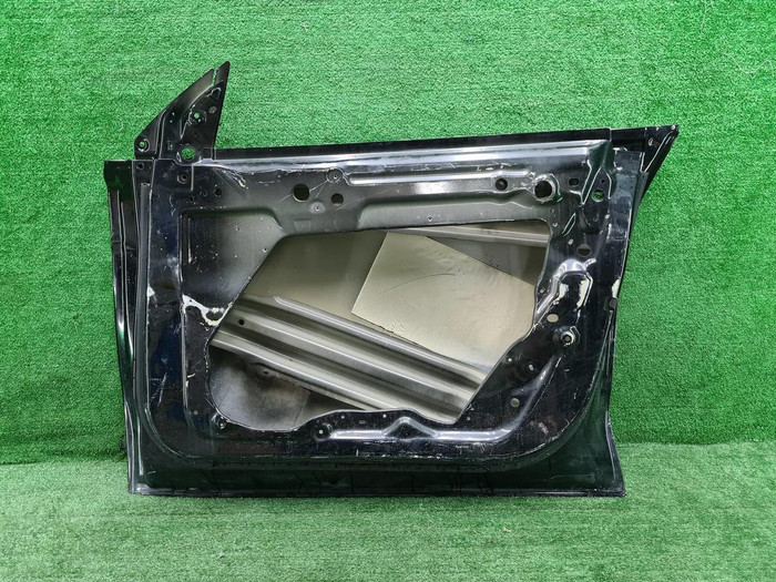 Дверь передняя правая Tesla Model Y (2020-н.в.)