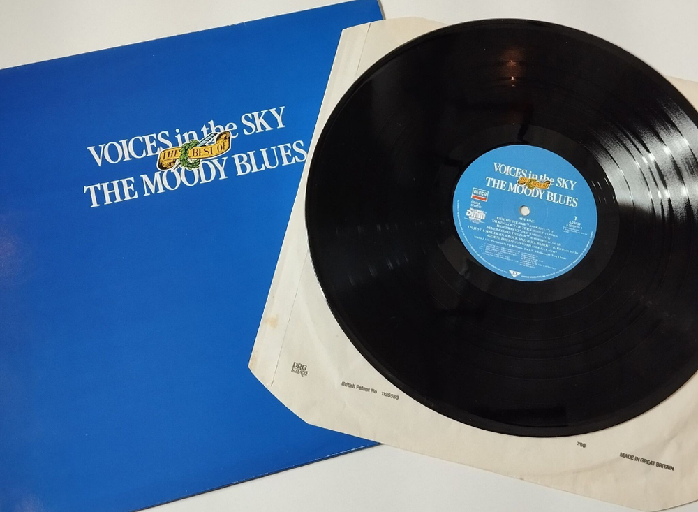 Винтажная виниловая пластинка LP Voices In The Sky: The Best Of The Moody Blues (Germany 1984)