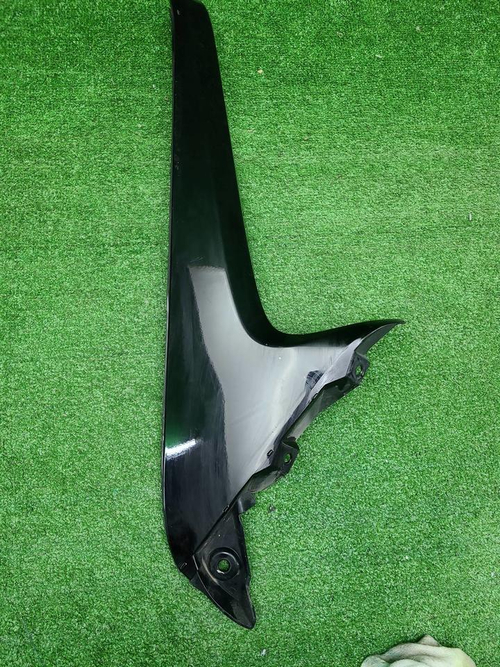 Спойлер крышки багажника Toyota RAV4 5 XA50 18-нв