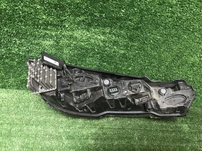 Фара габаритная левая Hyundai Palisade (18-22) LED