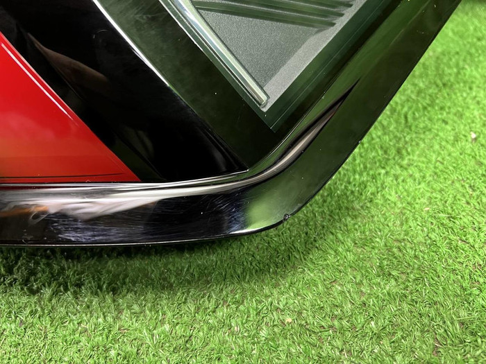 Фонарь правый внешний Zeekr 001 (2021-н.в.)