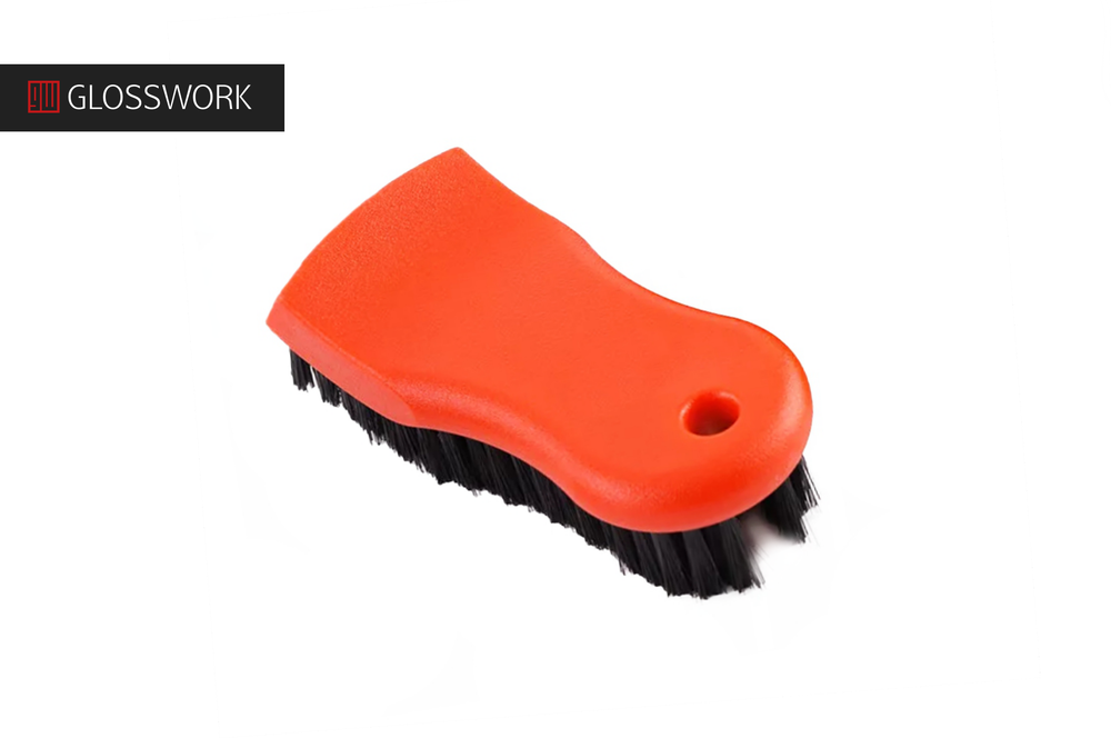 Glosswork Stiff Carpet Brush Щетка для чистки напольного покрытия с жестким ворсом