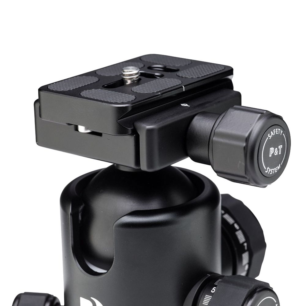 Шаровая штативная головка Benro B4