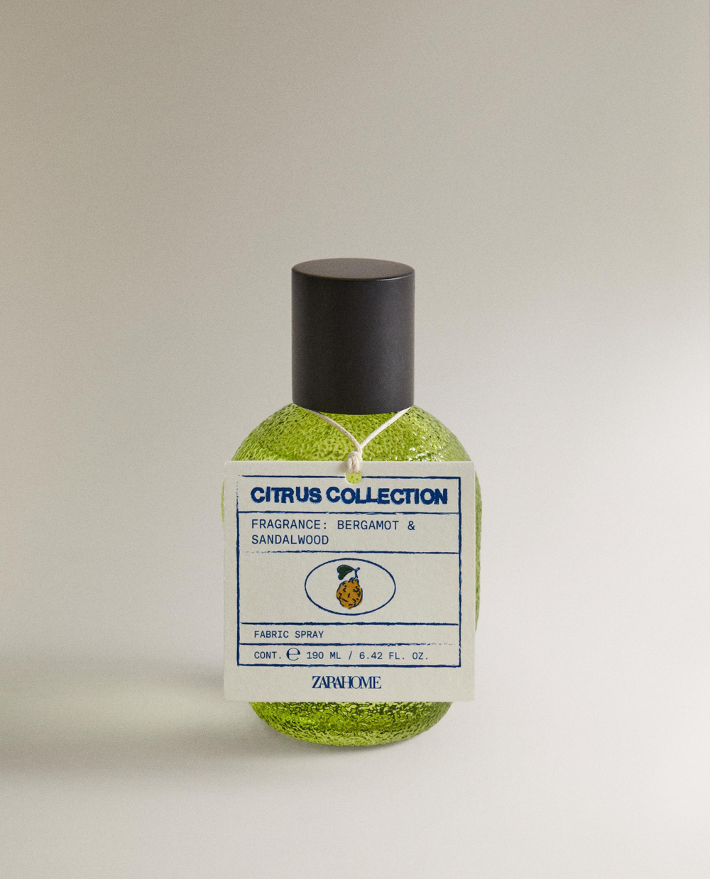Zara Home Ароматический спрей для тканей и одежды Bergamot & Sandalwood 190 мл, освежитель, аромат древесный