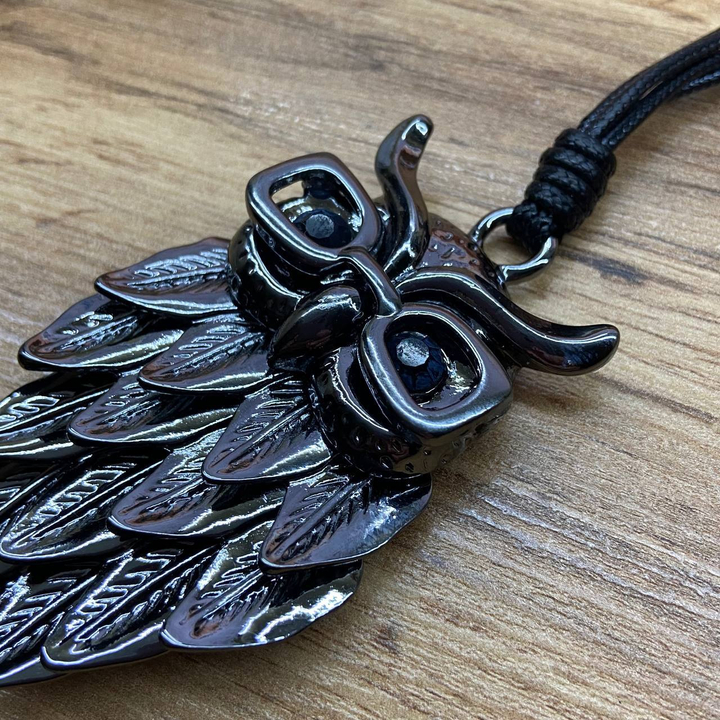 Кулон на шнурке Сова в очках металл графитовый