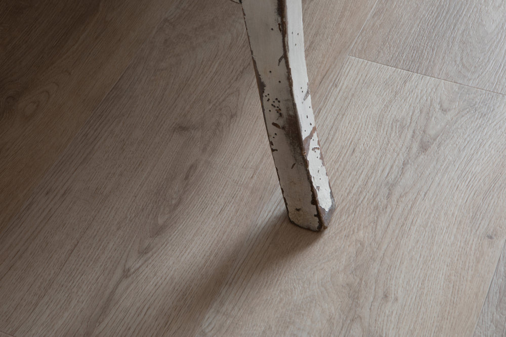 Плитка LVT – VinilPol 8844 EIR Дуб Мира Glue