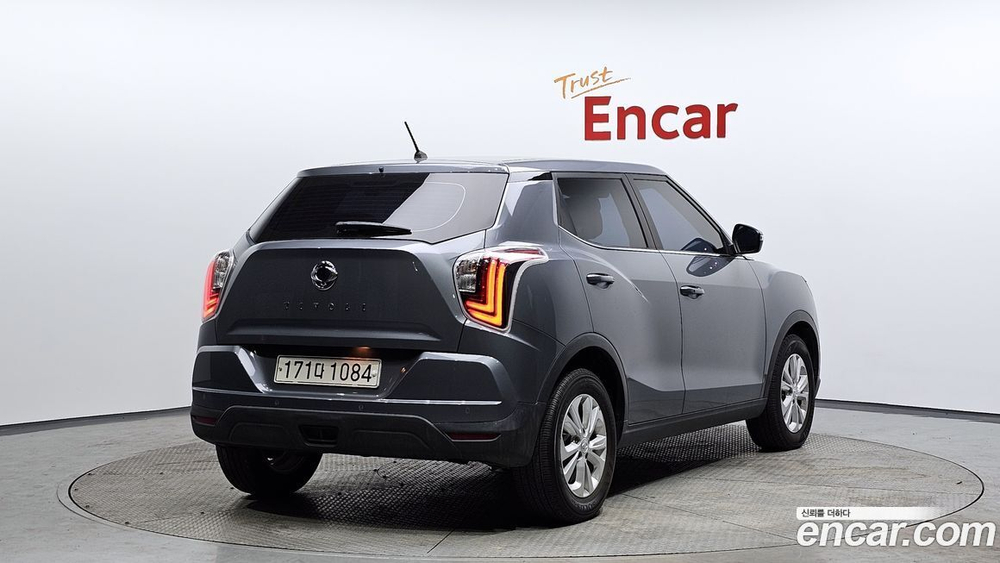 KG Mobility (Ssangyong) Very New Tivoli Дизель 1.6 2WD (01.2020)