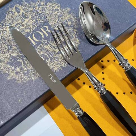 Набор столовых приборов Dior