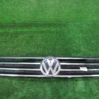 Решетка радиатора VW Touareg 2 NF (2014-2018)