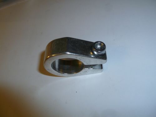 Фиксатор рукояток для виброрейки ТСС (Clip for handles,М128100011)