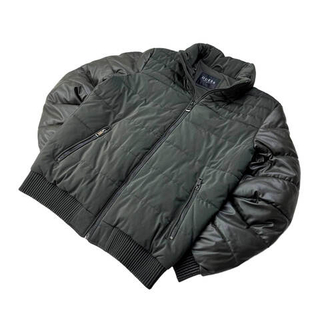 Пуховик Guess