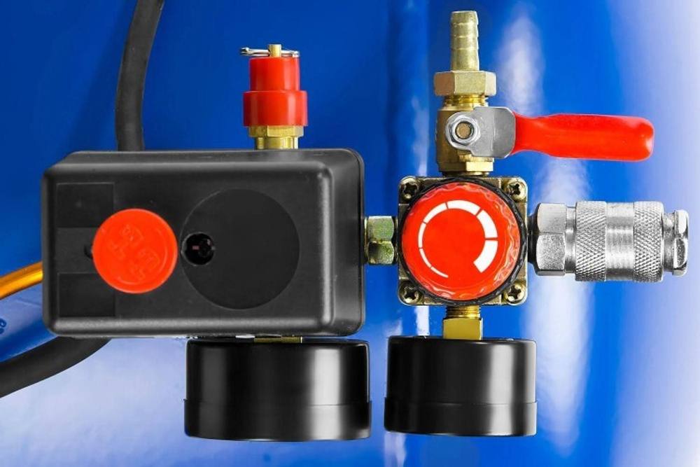 Компрессор поршневой ЗУБР ЗКПМ-440-100-Р-2.2