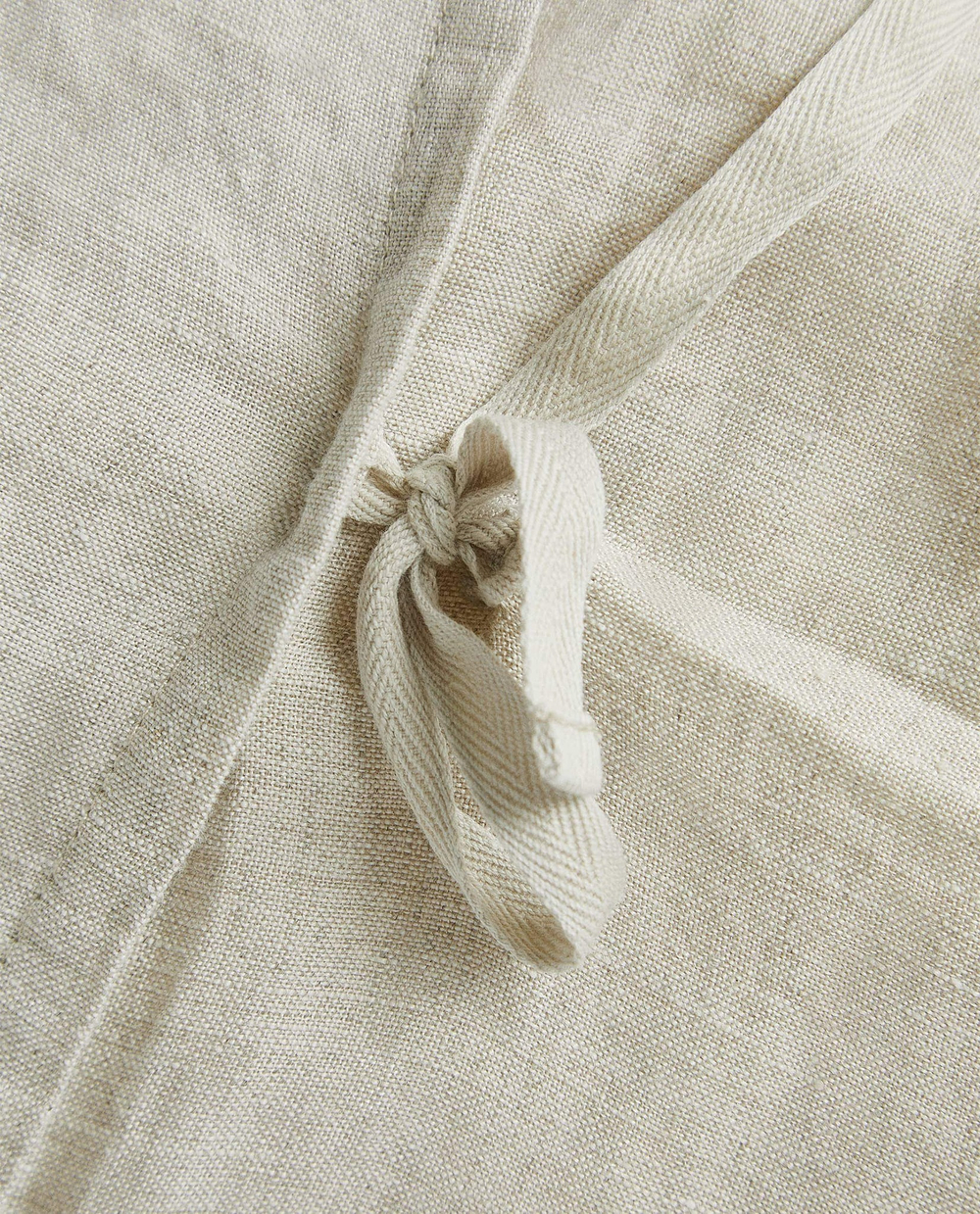 ZARA HOME ОДНОТОННЫЙ ЧЕХОЛ ДЛЯ ДЕКОРАТИВНОЙ ПОДУШКИ, СВЕТЛО-БЕЖЕВЫЙ