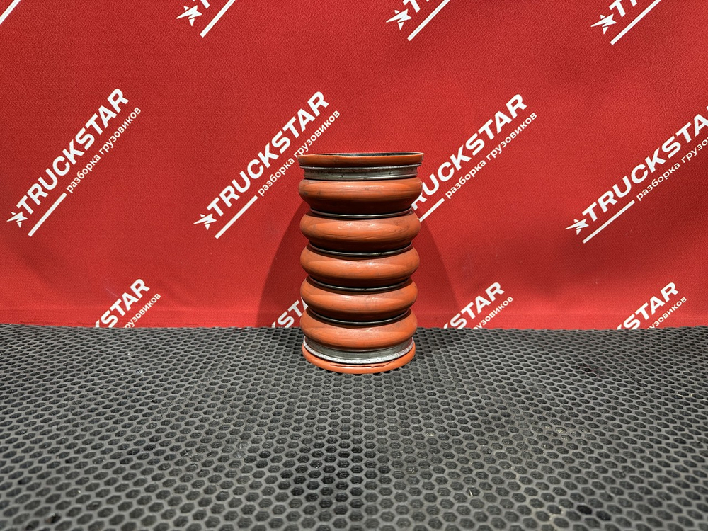 Патрубок интеркулера