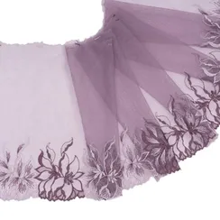 Вышивка на сетке фиолетовая 25 см (правая)