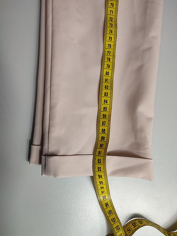 Брюки Katrin пудрового оттенка, маркировка ХS, визуально на 42 размер