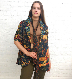 Трикотажный жакет "Средневековая пастораль", по мотивам средневекового гобелена "Пастух и пастушка" (выполненного в технике мильфлёр)