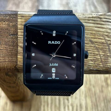 Часы Rado