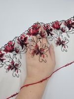 Кружево на сетке (вышивка на сетке)