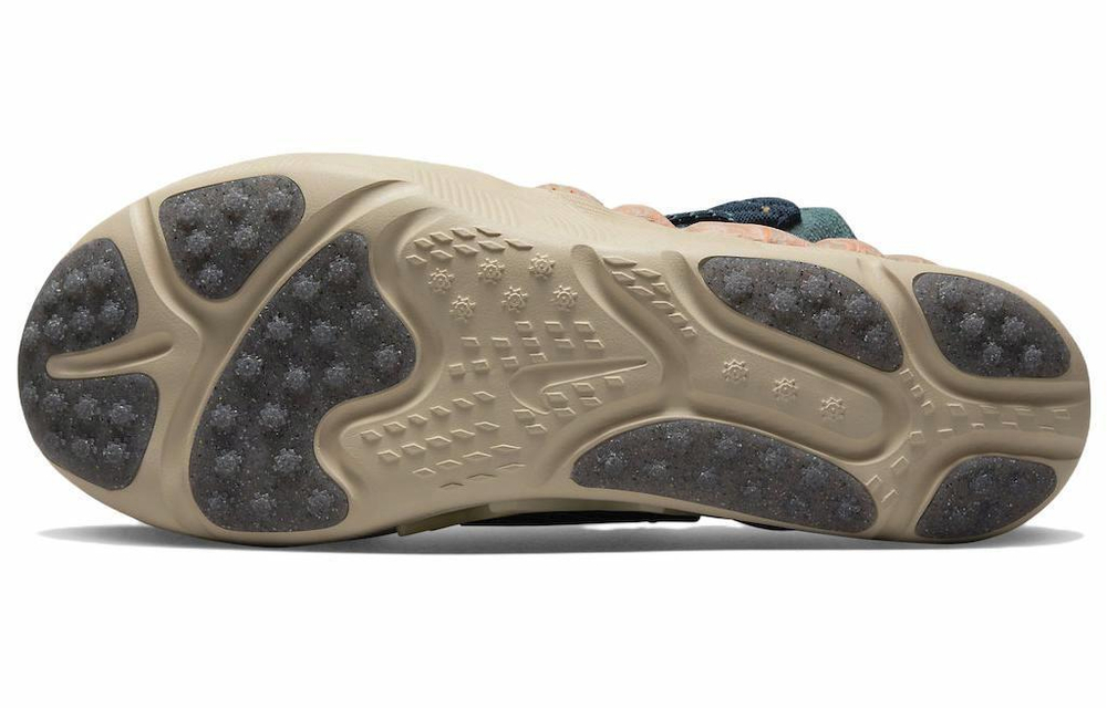 Кроссовки Nike Ispa Sense Flyknit
