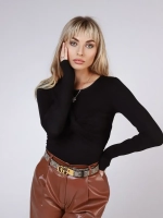 Лонгслив с узлом