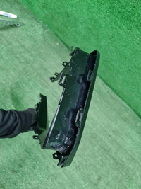 Накладка переднего бампера правая Hongqi HS5 19-нв