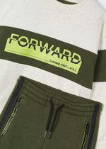 спортивный костюм