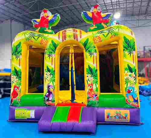 Коммерческий надувной батут «Попугаи и друзья» с крышей, 6x4x4 м