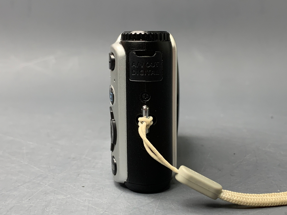 Canon PowerShot A3300 IS