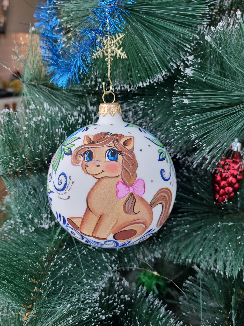 Шар стеклянный "Пони" городецкая роспись, ручная работа