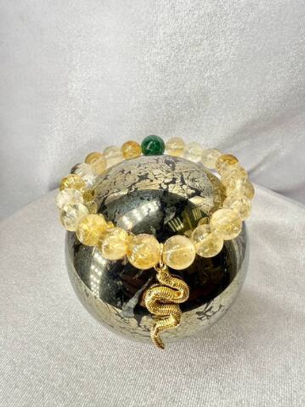 Браслет "Мудрость Изобилия" из Цитрина с бусиной Малахита (подвес-Змея)