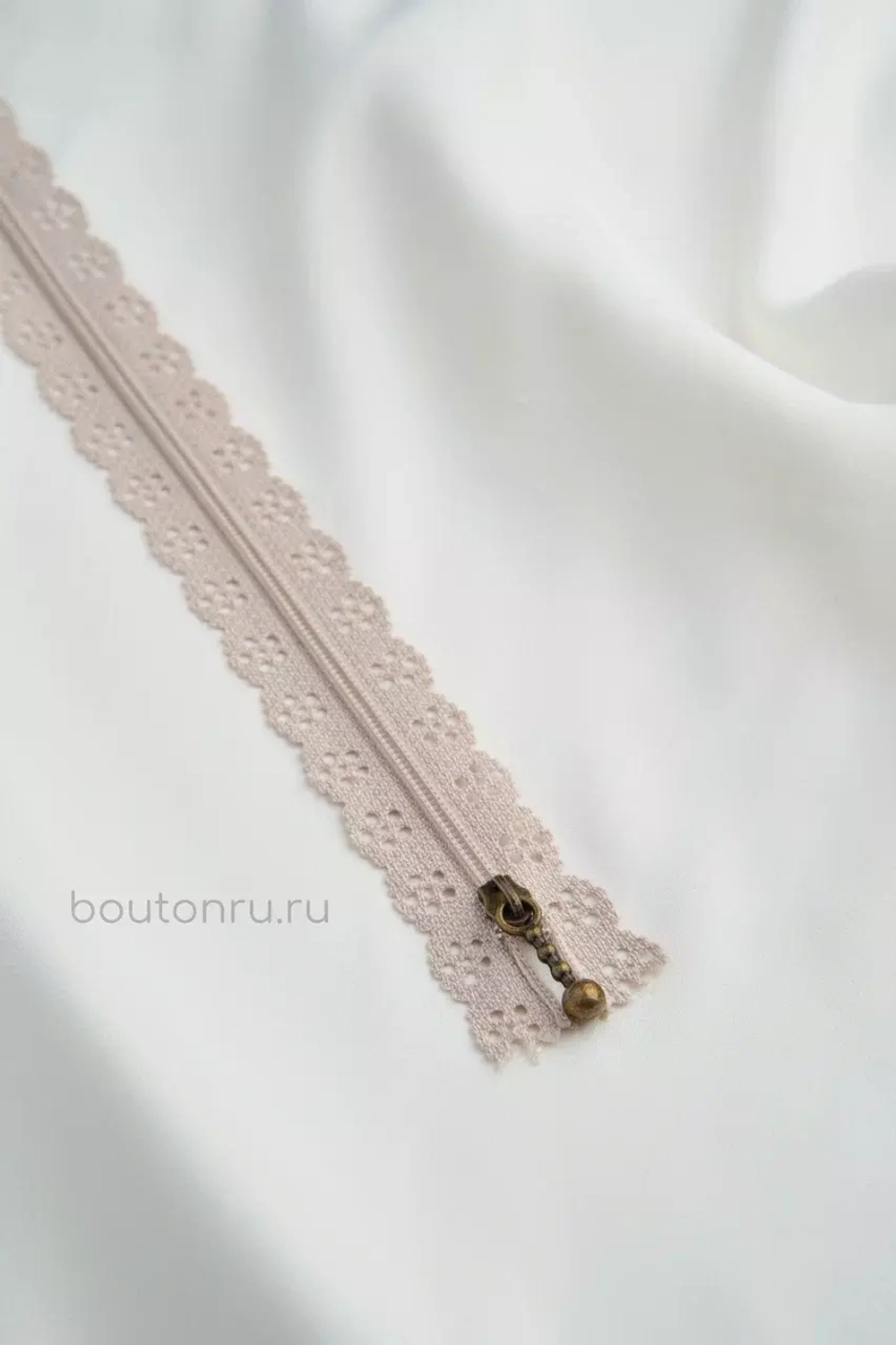 Молния ажурная бежевая