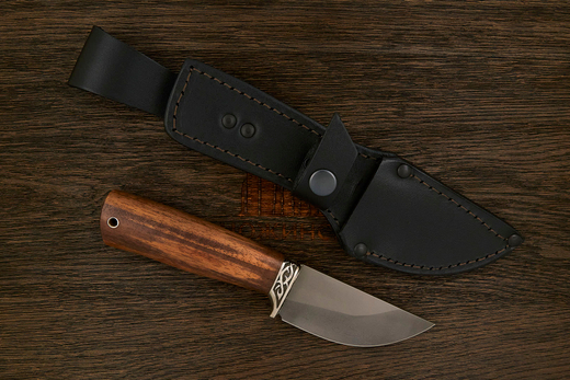 Нож шкуросъёмный (скиннер) Игоря Пампуха Модель 074, клинок 95мм, булат легированный, орех Т2