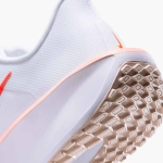 Женские Кроссовки для бега Nike Quest 6 white/bright crimson/washed coral