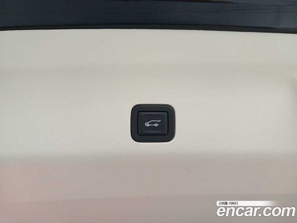 Cadillac Escalade 5 Generation 6.2 (12.2023)